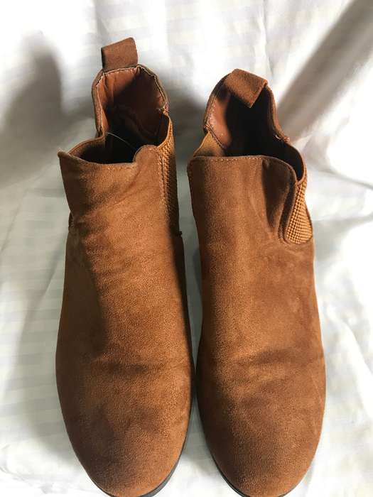 Suede brown boot ladies size 38