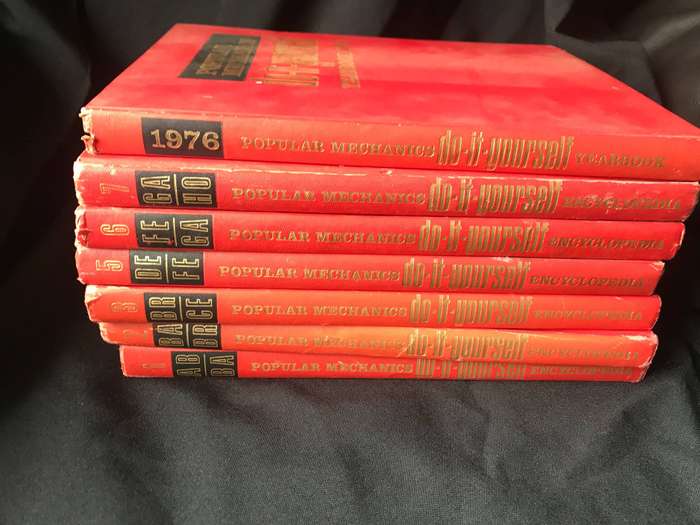 Popular Mechanics do-it-yourself lot 7 books