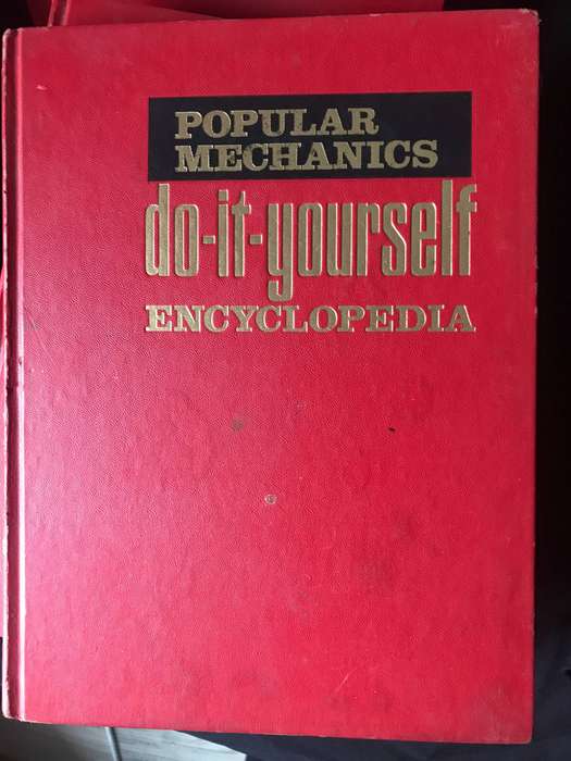 Popular Mechanics do-it-yourself lot 7 books