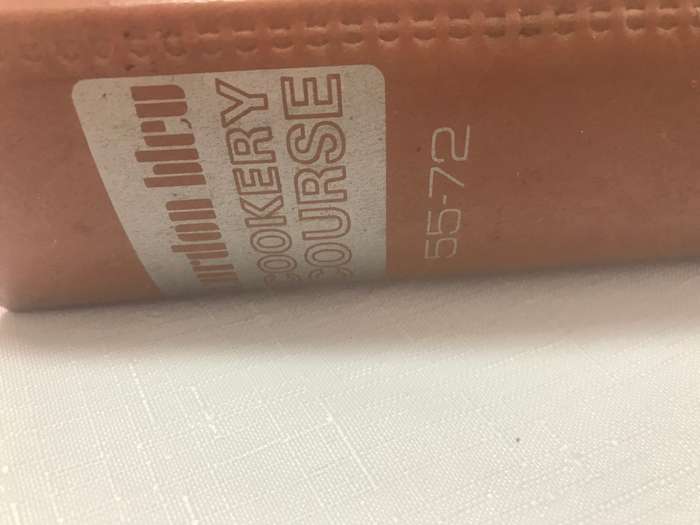 Purnell's Cordon Bleu Cookery Course Magazine Brown leather case Excellent condition nr19-36