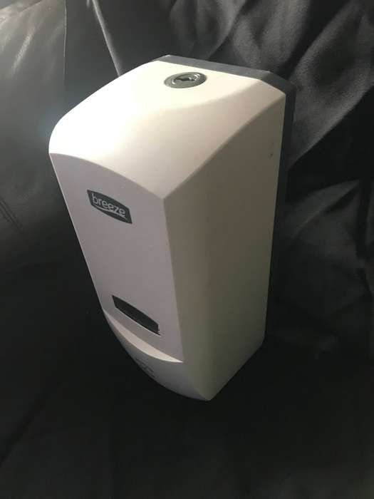 Breeze Automatic soap/sanitizer dispenser