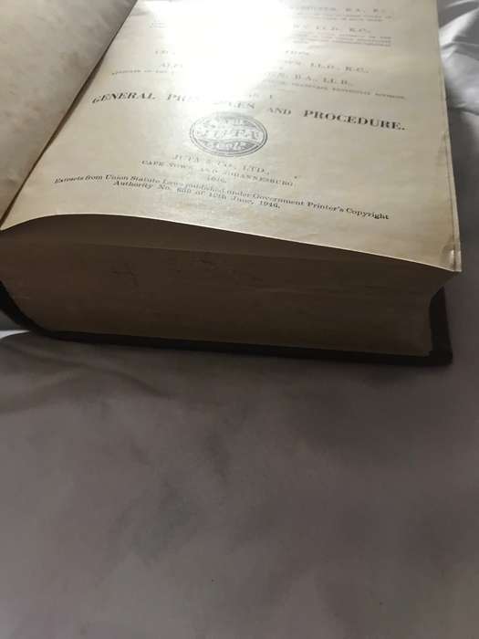 South African Criminal law and Procedure 5th edition 1946 volume 1