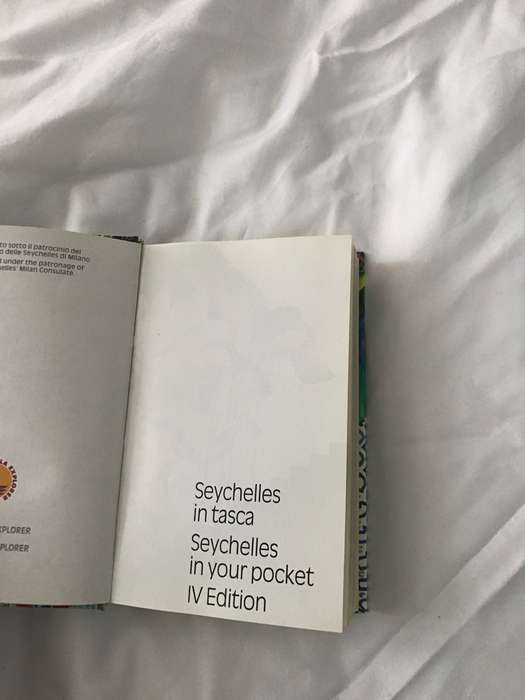 Seychelles in tasca Seyschelles in your pocket IV edition book Italiano-English
