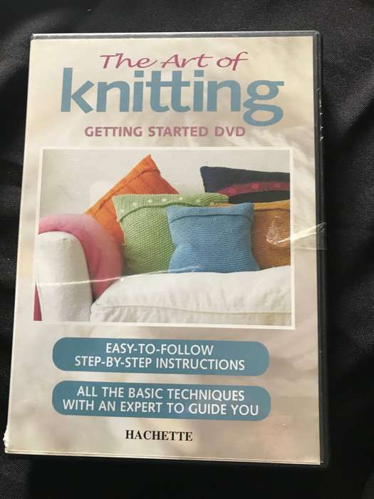 A Reader`s Digest Step-by-Step Guide: Sewing & Knitting (Hardcover) and Art of knitting DVD