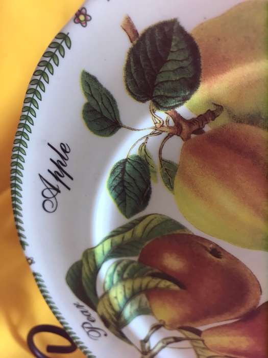 Royal Traditions Botanical Fruit Salad Plate stoneware