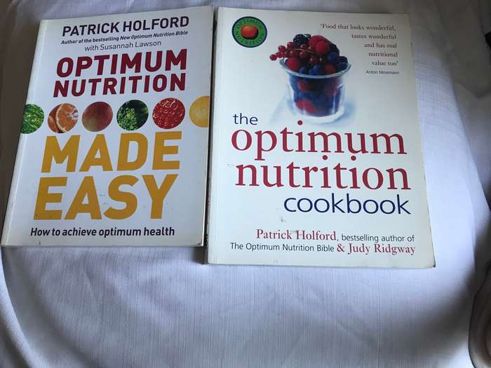 Patrick Holford 2 books:Optimum Nutrition Made easy AND the optimum nutrition cookbook