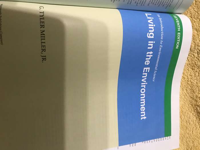 Living in the environment seventh edition G.Tyler Miller ,Jr