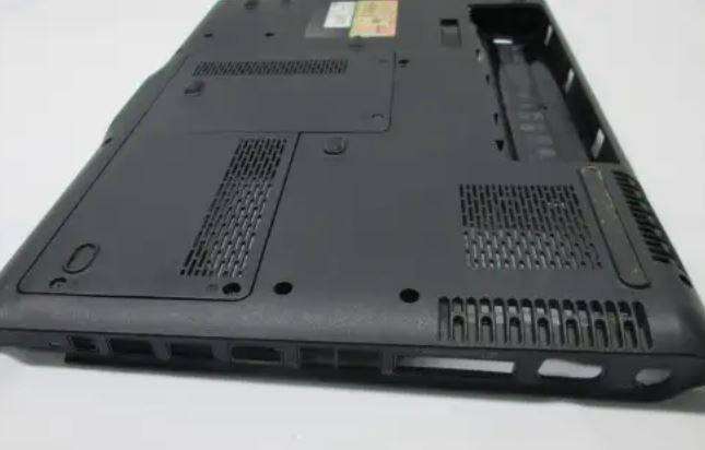 HP Pavilion DV6700 Bottom Cover ZYE38AT3BATP113D