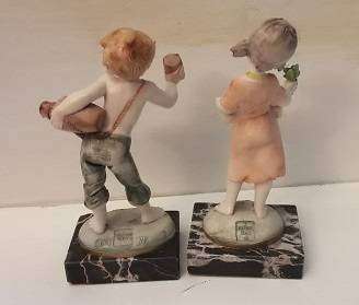 Pair of Depose Italy Figurines