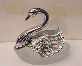 Swan  ornament Metal and Glass 16 cm x 14 cm