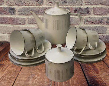 16   Piece Noritake Japan Isabella Tea / Coffee set