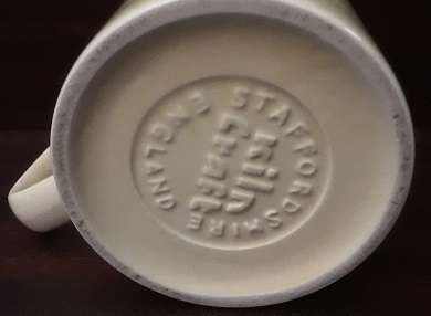 Staffordshire England Mug 9 x 8 cm