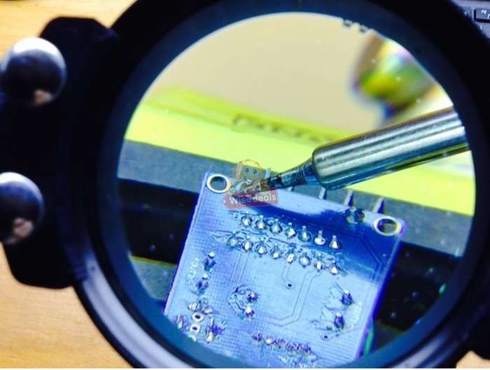 5 LED Auxiliary Clip Magnifier Soldering Stand with AC/DC Interchangeable