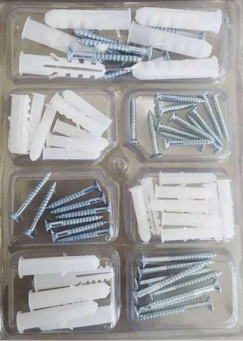 Set of Tapping Steel Screws and wall plugs