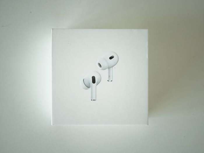 Apple AirPods Pro (2nd Gen) with MagSafe Case (USBC)