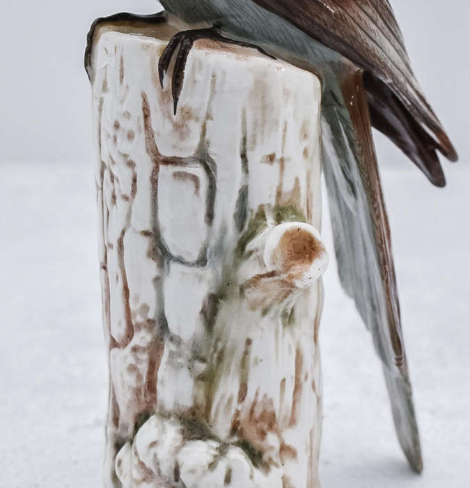 Vintage Dresden Porcelain Bird Figurine  Hand-Painted (Model 2500)