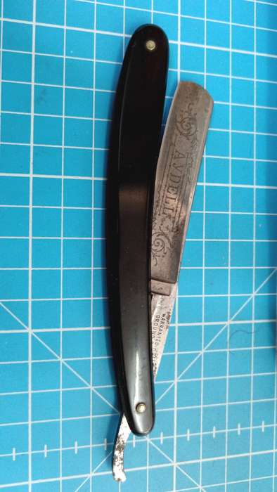 warranted hollow ground Germany Antique cutthroat Razor