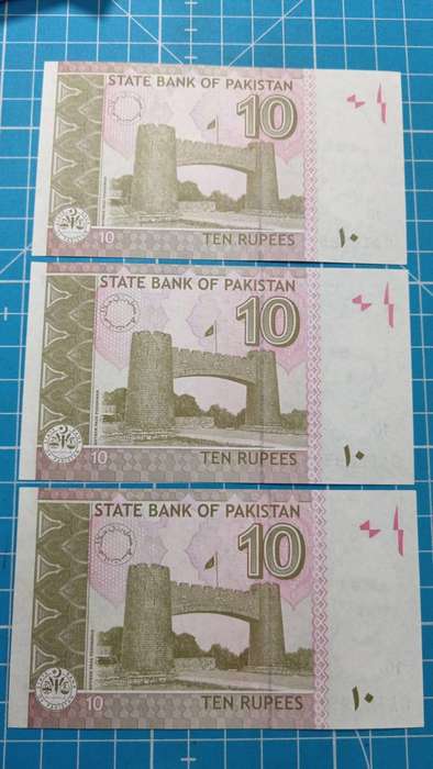 Pakistan 10 rupees x 3