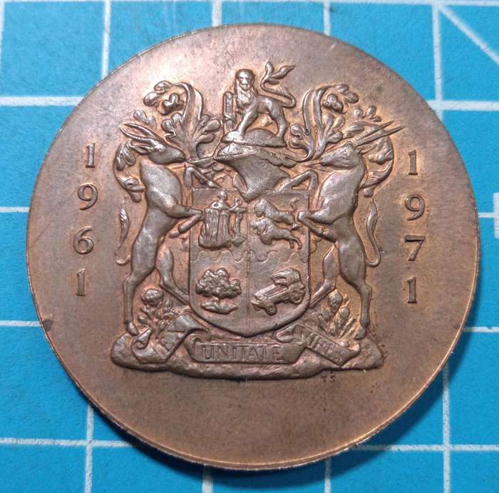 1971 10 Year Republic Growth Medal