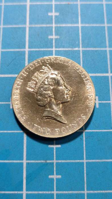 1996 UK soccer 2 pound coin