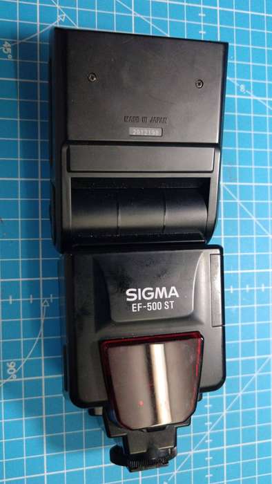 Sigma EF-500 ST flash