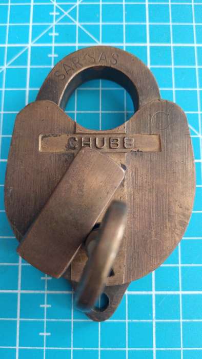 Vintage Chubb SAR lock in a working condition