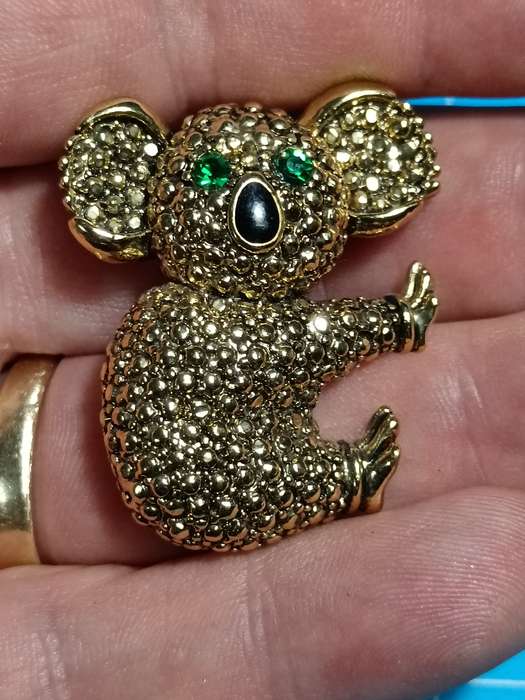 Costume Jewellery - beautiful koala brooch