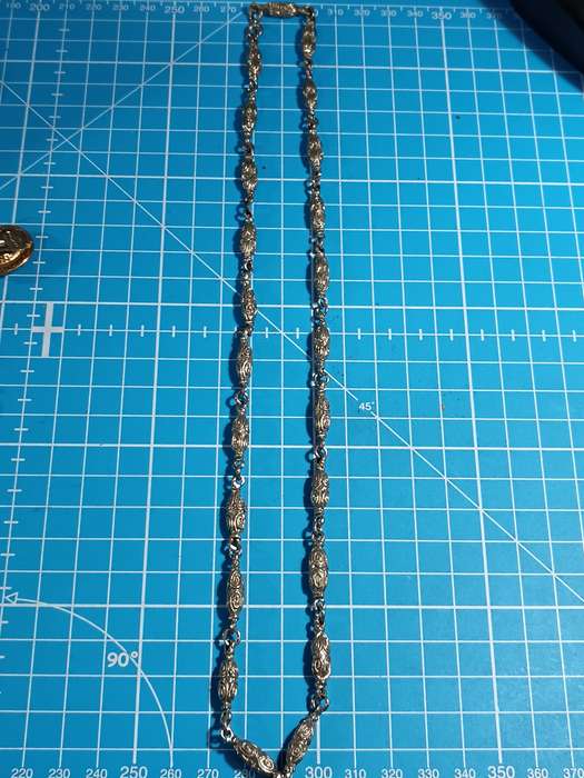Costume Jewellery - Necklace