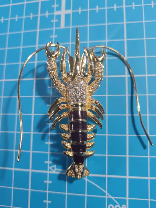 Costume Jewellery - beautiful crayfish brooch