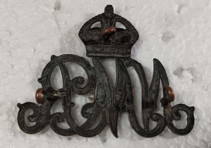 SADF - Natal Mounted Rifles Cap Badge