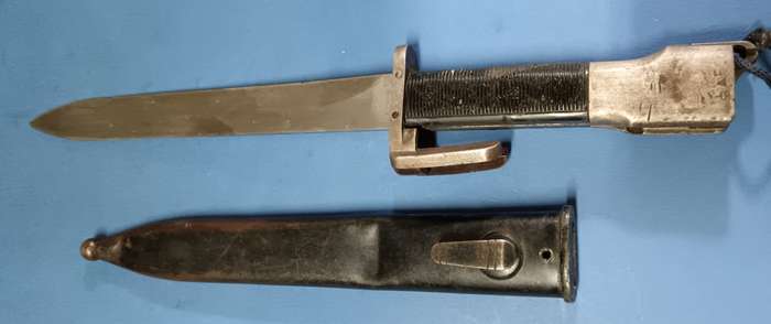 Complete FN FAL Bayonet with Scabbard