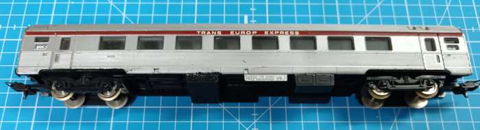 Lima H0 1023 TEE Car of the SNCF
