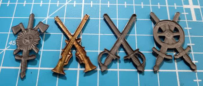 International - Trade Badge Lot