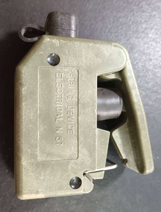 Special Forces Super Soldier - Mike West ( SAS and Recce ) War M68 Claymore Mine Training Component