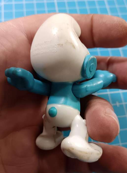 Vintage SMURFS Figurine