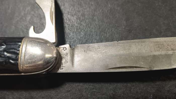 Vintage Richards Sheffield England Folding Pocket Penknives Bottle Opener