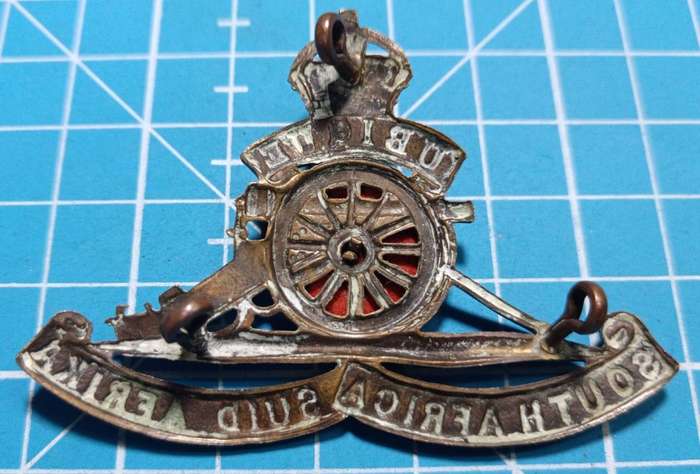 SADF - Artillery Cap Badge