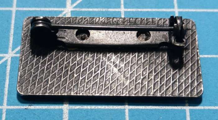 Unknown G6 Pin Badge