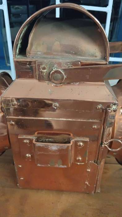 Vintage Fire Engin Lamp