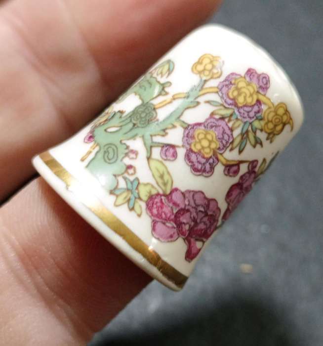 Thimble - Johnsons Brothers. Beauty