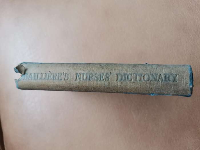 1943 baillieres nurses complete medical dictionary