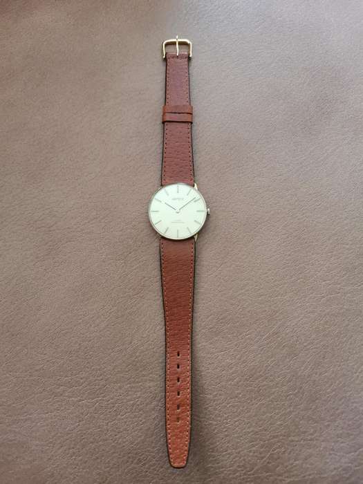 Vintage Lanco penny flat 17 jewels manual wind watch manual wind watch