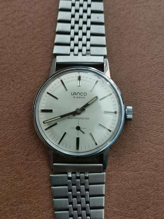 Vintage Lanco 15 jewels mechanical manual wind watch *like new*