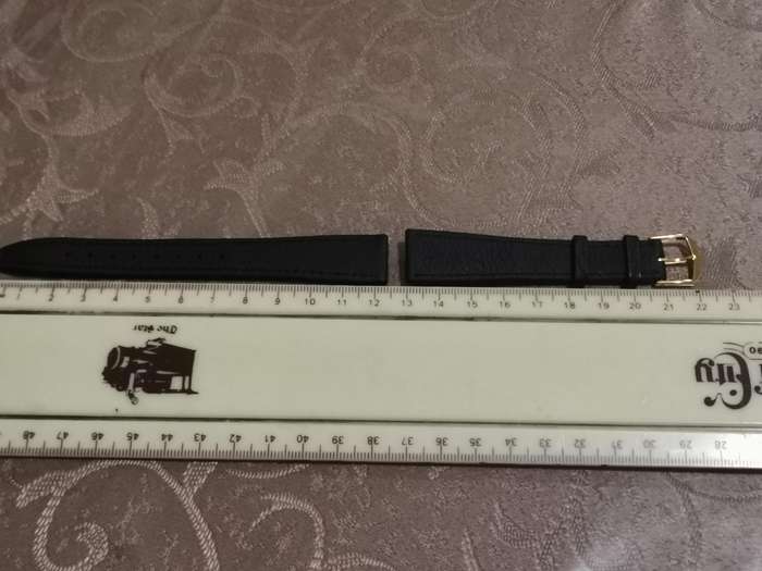 Genuine leather 18mm black  extra long watch strap new old stock