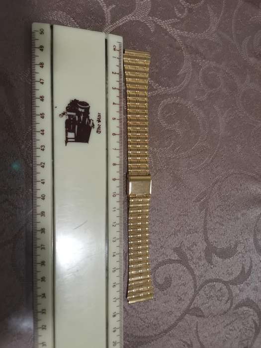 Gold tone stainless steel watch bracelet to fit 18mm lug new old stock
