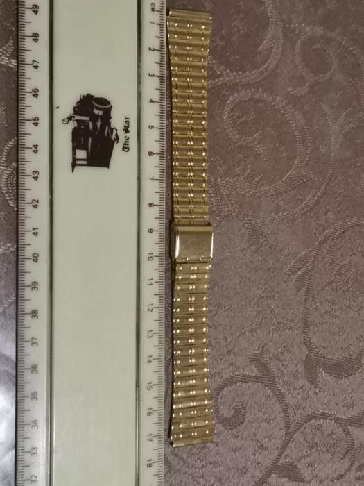 Gold tone stainless steel watch bracelet to fit 18mm lug new old stock