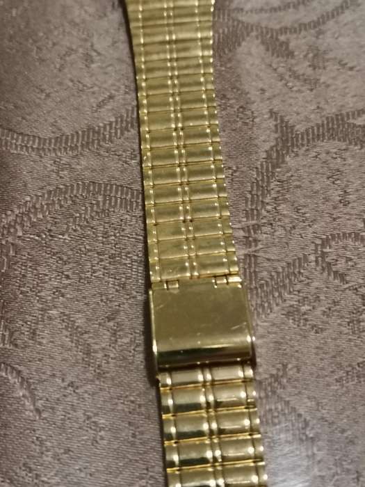 Gold tone stainless steel watch bracelet to fit 18mm lug new old stock