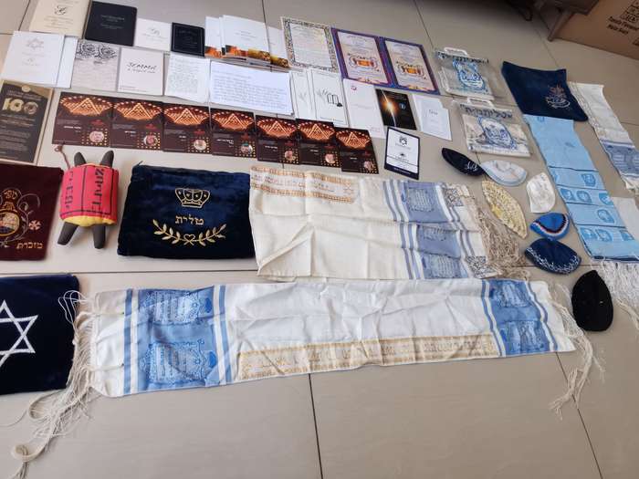 Large lot Vintage Jewish religious items