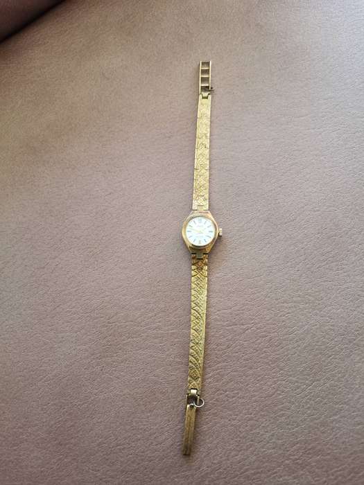 Vintage Lanco de luxe ladies mechanical manual wind watch