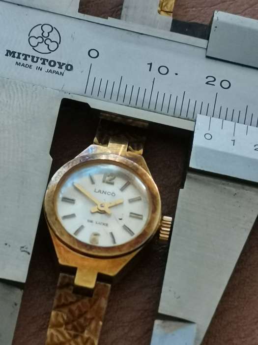 Vintage Lanco de luxe ladies mechanical manual wind watch